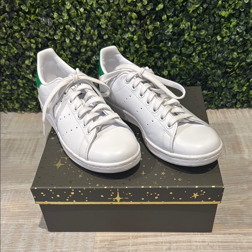 Adidas Stan Smith White and Green Sneakers